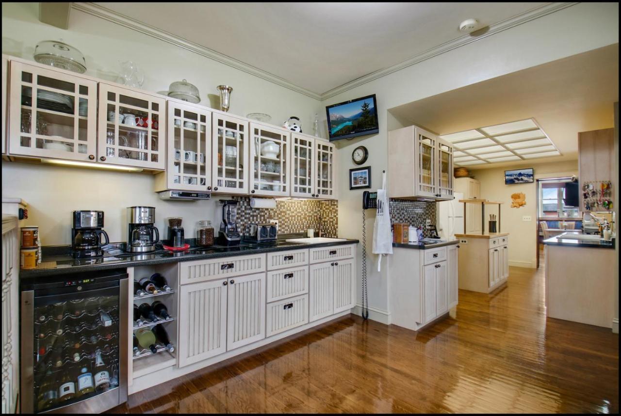 Carnegie Hall Boutique Hotel Ladysmith Екстер'єр фото