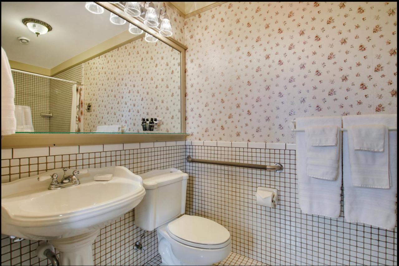 Carnegie Hall Boutique Hotel Ladysmith Екстер'єр фото
