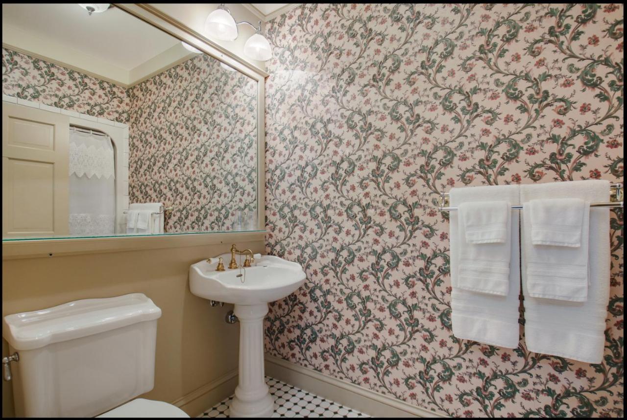 Carnegie Hall Boutique Hotel Ladysmith Екстер'єр фото